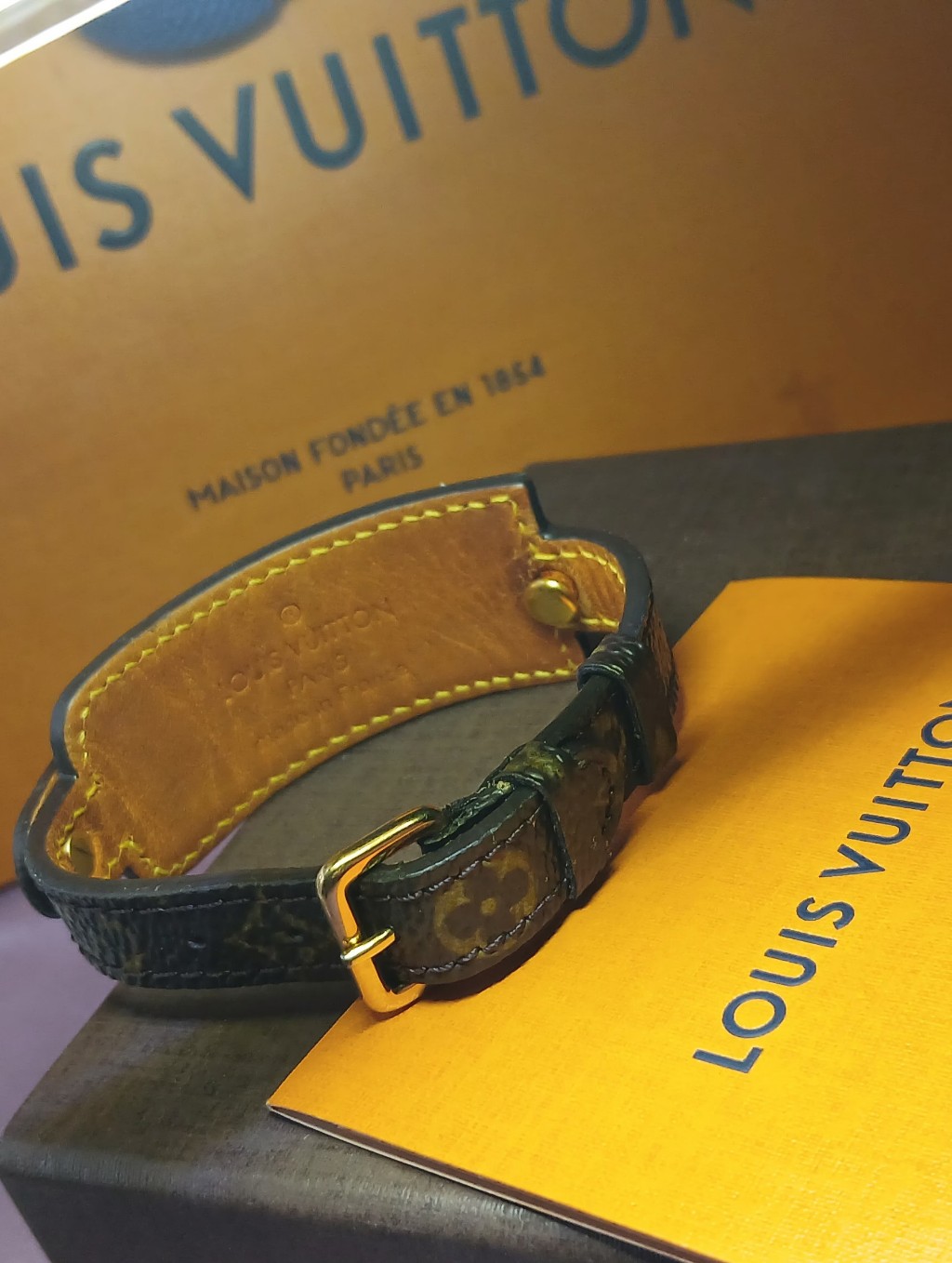Small Size Authentic Louis Vuttion Leather Porte Bracelet. Box, Bag & Card